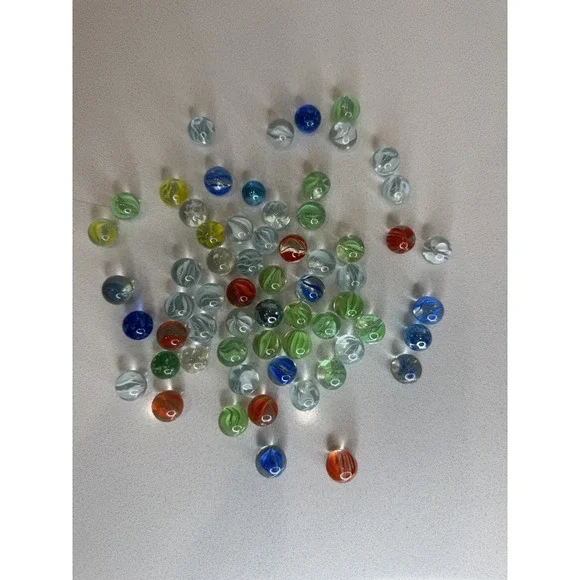 Vintage Style Glass Marbles Bulk Lot Cats Eye Swirl Mixed Colors 60+ Pieces - Picture 4 of 5